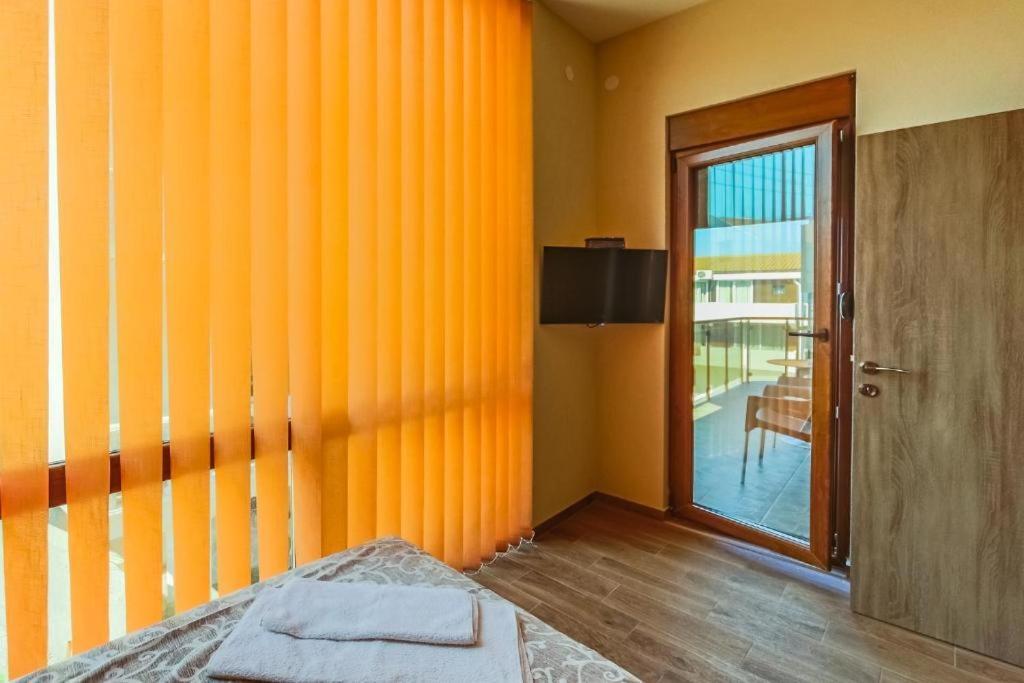 Apart Hotel Xxl Lux Dobra Voda Εξωτερικό φωτογραφία
