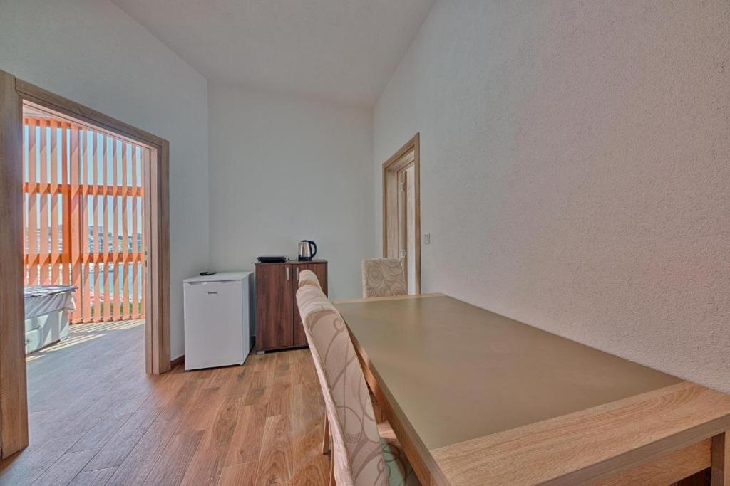Apart Hotel Xxl Lux Dobra Voda Εξωτερικό φωτογραφία