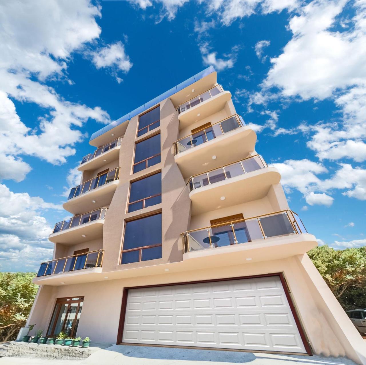 Apart Hotel Xxl Lux Dobra Voda Εξωτερικό φωτογραφία